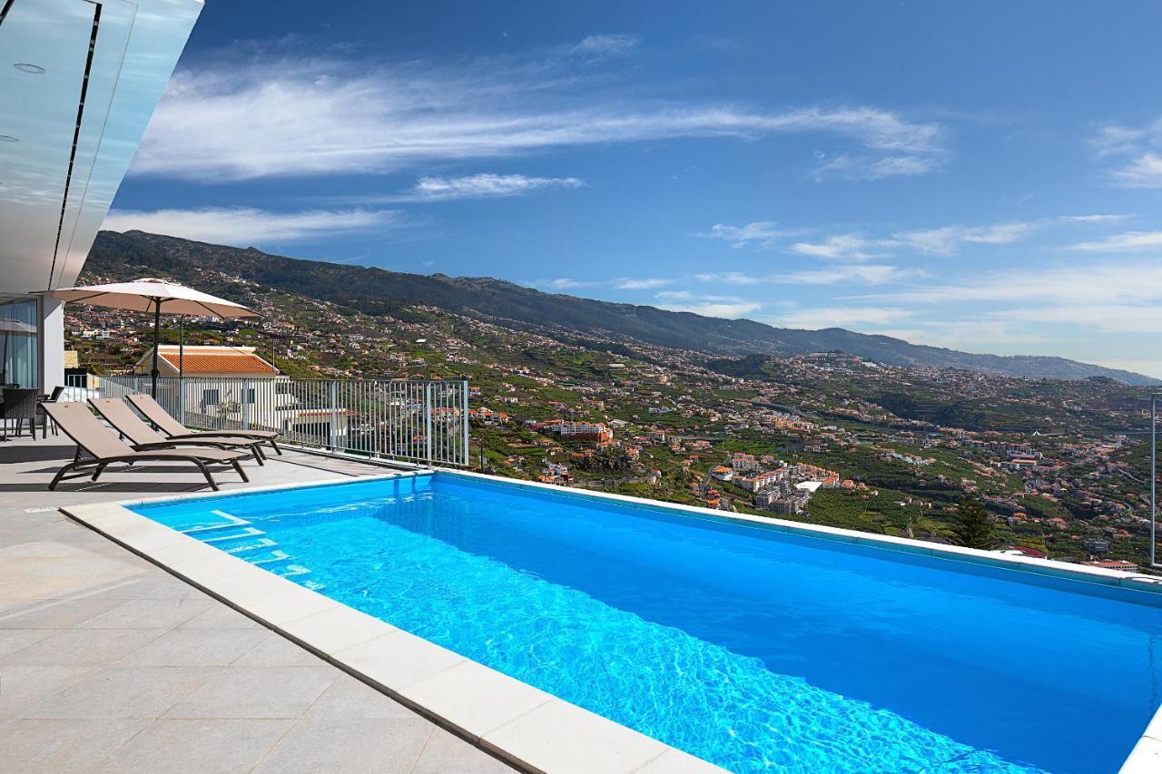 Villa Peak A Boo Private Heated Pool And Private Parking Câmara de Lobos Esterno foto