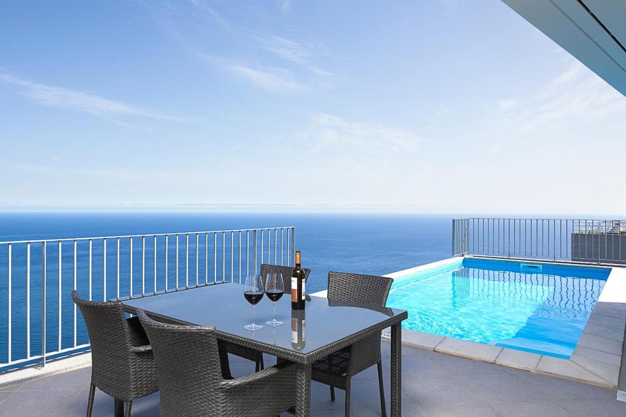 Villa Peak A Boo Private Heated Pool And Private Parking Câmara de Lobos Esterno foto